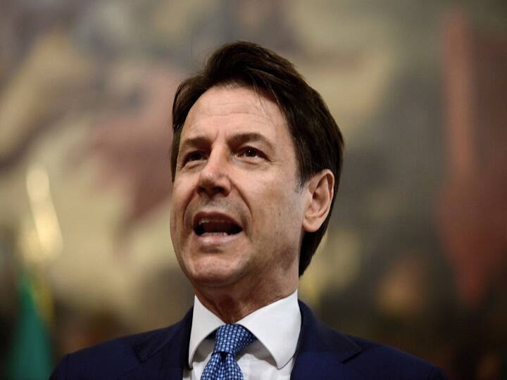 Italy PM Giuseppe Conte resigns, attacks Salvini as irresponsible इटली: प्रधानमंत्री कोंटे ने दिया इस्तीफा, गठबंधन के सहयोगी साल्विनी को जिम्मेदार ठहराया