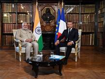 फ्रांस ने कहा- पीएम मोदी और एमेनुएल मैक्रों की फोन पर हुई बातचीत में कश्मीर का भी हुआ जिक्र