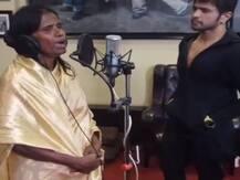 VIDEO: वेस्ट बंगाल की रेणु मोंडल को मिली बॉलीवुड में एंट्री, हिमेश रेशमिया ने अपनी फिल्म में गवाया ये गाना