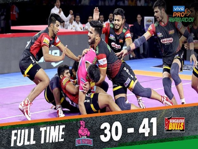 Pro Kabaddi League 2019: बेंगलुरू बुल्स ने जयपुर पिंकपैंथर्स को 41-30 से हराया Pro Kabaddi League 2019 Bengaluru Bulls Beats Jaipur Pink Panthers