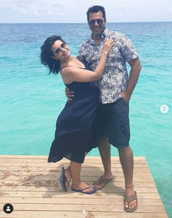 प्रिया आहूजा के पति इस शो के डायरेक्टर मालव रजदा हैं. (Photo Credit: @priyaahujarajda Instagram)