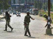 कश्मीर: कल कुछ इलाकों में खुलेंगे हाई स्कूल, लैंडलाइन टेलीफोन कनेक्शन सेवा बढ़ाने का काम जारी