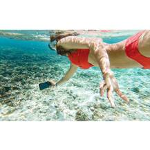 \'कसौटी जिंदगी की 2\' की अभिनेत्री एरिका फर्नांडिस ने रेड बिकिनी में बिखेरा अपनी बोल्डनेस का जलवा, देखें तस्वीरें