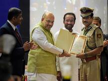अमित शाह ने दिए अपराधियों से निपटने के मंत्र, कहा-थर्ड डिग्री का जमाना गया, वैज्ञानिक तरीके से करें जांच