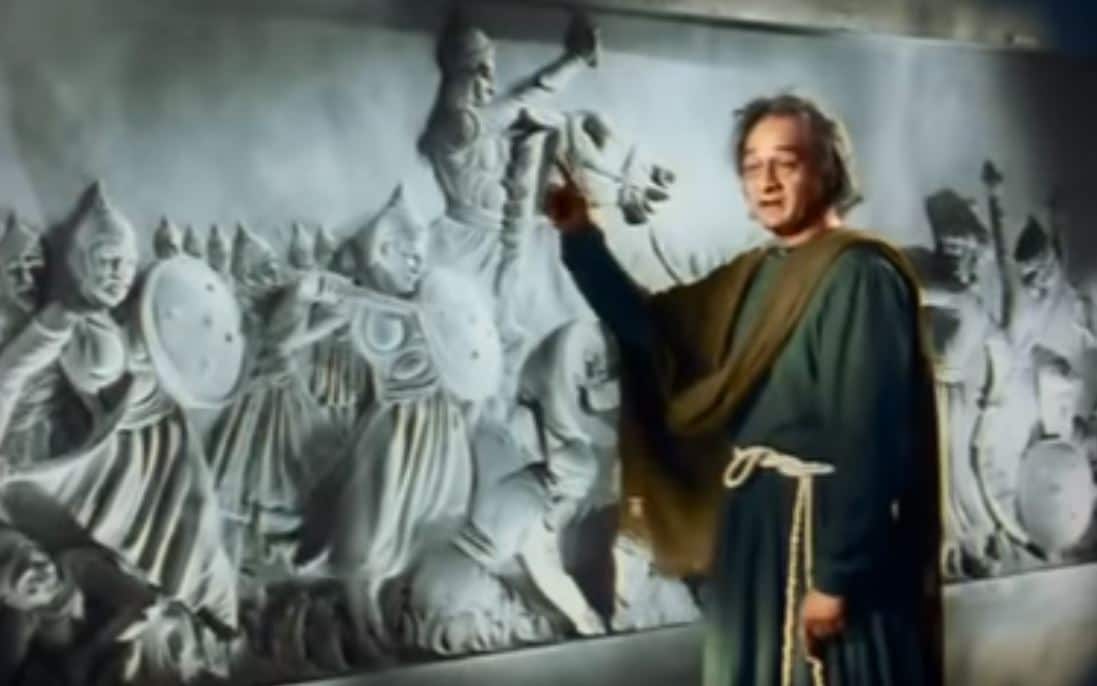 जानिए 'War and Peace' उपन्यास के बारे में जिसे लेकर हंगामा है बरपा