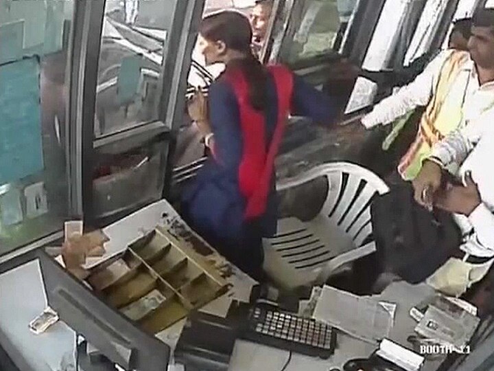 gurgram man arrested who slapped female employee at toll plaza गुरुग्राम: टोल प्लाजा पर महिला कर्मचारी को थप्पड़ मारने वाला शख्स गिरफ्तार