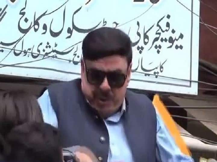 Pakistan's jackal fires: Railway Minister Sheikh Rashid threatens nuclear attack on India पाकिस्तान की गीदड़ भभकी: रेल मंत्री शेख रशीद ने भारत को दी परमाणु हमले की धमकी