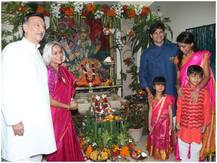 विवेक ओबेरॉय ने पूरे परिवार के साथ की गणेश पूजा, यहां देखिए खूबसूरत तस्वीरें