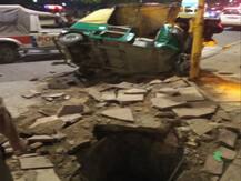 दिल्लीः बेटी की जिद पर आइसक्रीम खिलाने इंडिया गेट ले गया पिता, ट्रक ने दोनों को कुचला