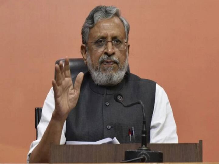 bihar Sushil Modi reaction on Economic Slowdown मंदी के बहाने देश में निराशा का माहौल बनाने का प्रयास हो रहा है- सुशील मोदी