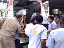 नोएडा: मेट्रो ट्रेन के सामने कूद कर सिक्योरिटी गार्ड ने की आत्महत्या, कारणों की जांच कर रही पुलिस