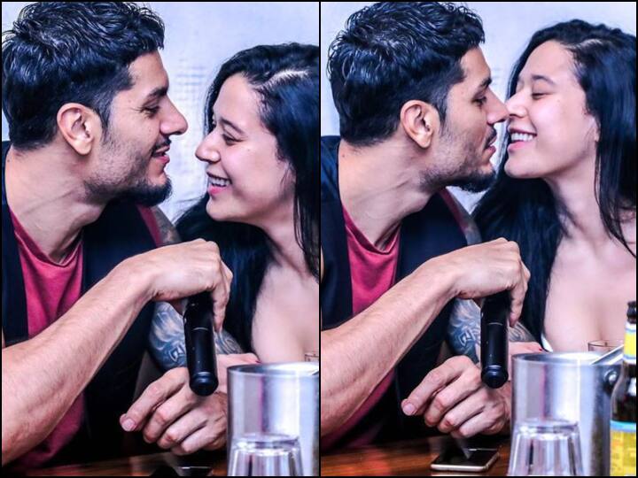 भाई टाइगर के सिंगल होने का दावा करने के बाद बॉयफ्रेंड संग रोमांटिक अंदाज़ में दिखीं कृष्णा श्रॉफ, यहां हैं तस्वीरें Tiger shroff sister krishna shroff shares romantic pics with boyfriend भाई टाइगर के सिंगल होने का दावा करने के बाद बॉयफ्रेंड संग रोमांटिक अंदाज़ में दिखीं कृष्णा श्रॉफ, यहां हैं तस्वीरें