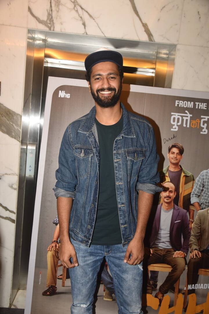 इसके अलावा 'उरी' फेम विकी कौशल भी इस दौरान फिल्म की स्क्रीनिंग के मौके पर मौजूद रहे. (तस्वीर: मानव मंगलानी)