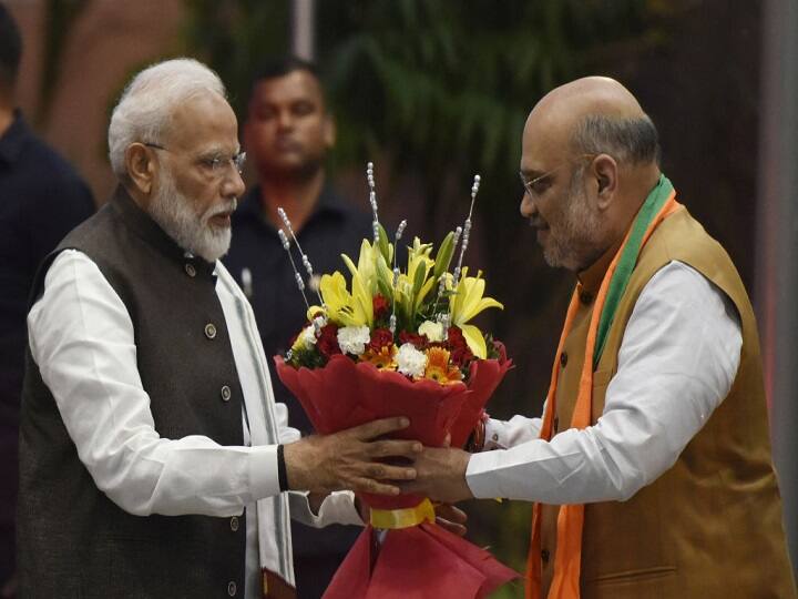 पढ़ें- तीन तलाक-UAPA से लेकर 370 तक, मोदी सरकार-2 के 100 दिनों का पूरा रिपोर्ट कार्ड narendra Modi government completes 100 days in second term here is the report card पढ़ें- तीन तलाक-UAPA से लेकर 370 तक, मोदी सरकार-2 के 100 दिनों का पूरा रिपोर्ट कार्ड