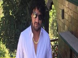 दिल्ली: हिस्ट्रीशीटर पर घात लगाकर बरसाईं करीब 30 गोलियां, पुलिस को गैंगवार का शक