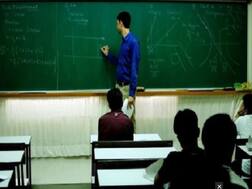 सैनिक स्कूल झुंझुनू में टीजीटी अध्यापकों की भर्ती, पढ़ें आवेदन और चयन प्रक्रिया