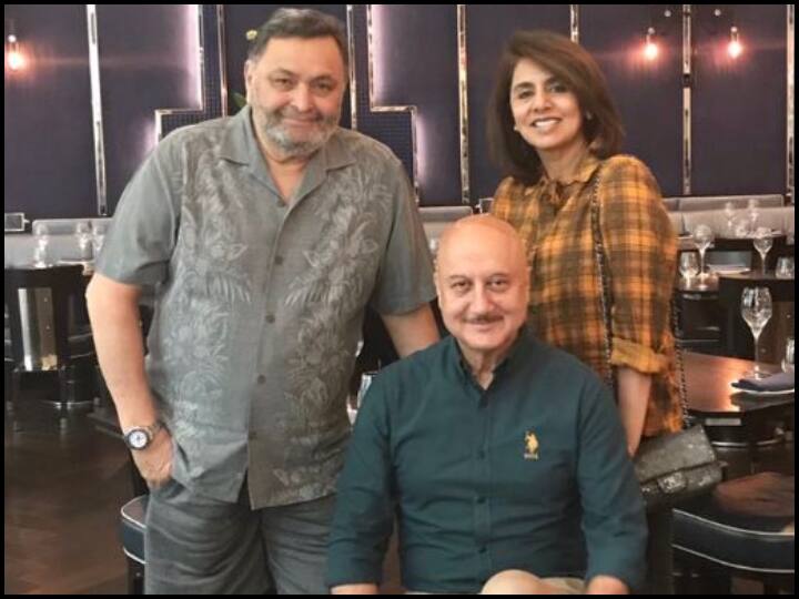 न्यूयॉर्क में एक साल इलाज कराने के बाद भारत लौट रहे हैं ऋषि कपूर, अनुपम खेर ने दी जानकारी Rishi Kapoor returns india after one year of treatment in New york, Says Anupam kher न्यूयॉर्क में एक साल इलाज कराने के बाद भारत लौट रहे हैं ऋषि कपूर, अनुपम खेर ने दी जानकारी