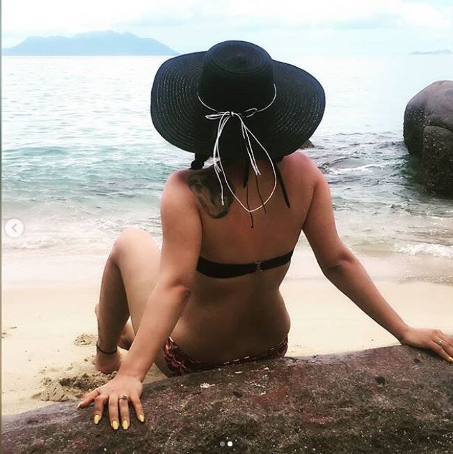 इसके साथ ही आपको बता दें कि प्रिया रीयल लाइफ में काफी बोल्ड हैं और वो अपनी हॉट तस्वीर भी अक्सर फैंस के साथ शेयर करती रहती हैं. (Photo Credit: @priyaahujarajda Instagram)