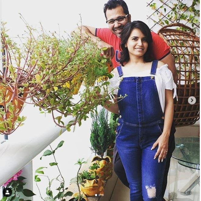 टीवी शो 'तारक मेहता का उल्टा चश्मा' में रिता रिपोर्टर के किरदार से सभी का दिल जीत चुकी प्रिया बहुत जल्द अपने पहले बच्चे को जन्म देने के लिए तैयार हैं. (Photo Credit: @priyaahujarajda Instagram)