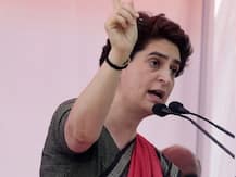 आर्थिक मंदी: मोदी सरकार पर प्रियंका गांधी का हमला, कहा- गहरी खाई में गिरी अर्थव्यवस्था, कब जागेगी सरकार?