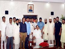 उपराष्ट्रपति एम वेंकैया नायडू ने कहा- जम्मू कश्मीर में अस्थायी प्रतिबंधों का मकसद उपद्रव रोकना