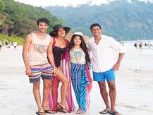 प्रियंका चोपड़ा ने पोस्ट की जायरा वसीम की ये तस्वीर, सोशल मीडिया पर जमकर हो रही ट्रोल