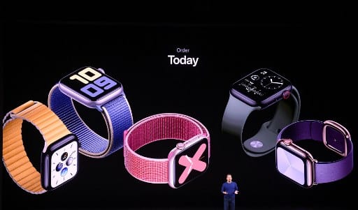 कीमत की बात करें तो सीरीज 5 के GPS वेरियंट की कीमत 40,900 रुपये और जिसमें GPS और Cellular दोनों हो उसकी कीमत 49,900 रुपये है.