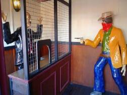 बागपत: बैंक लूट मामले में अब तक खाली हैं पुलिस के हाथ, बदमाशों को नहीं मिला कोई सुराग