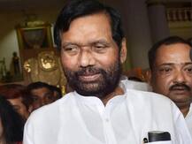 रामविलास पासवान ने की अदालतों में हिंदी और स्थानीय भाषाओं में भी कामकाज करने की मांग