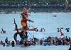 Maharashtra, Ganesh Utsav Guidelines: महाराष्ट्र सरकार ने गणेशोत्सव को लेकर जारी की गाइडलाइंस, जानें मूर्ति की ऊंचाई को लेकर क्या आदेश दिया है