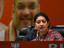 आर्थिक मोर्चे पर सरकार की कोशिशों का असर दिखने लगा है- स्मृति ईरानी
