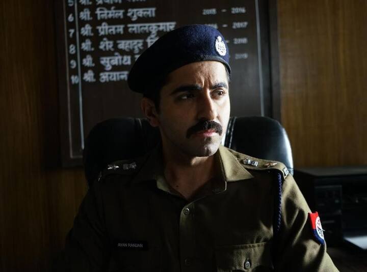 इसी लिस्ट में तीसरे स्थान पर 5.02 करोड़ रुपए की कमाई के साथ 'आर्टिकल 15' है. फिल्म को बॉक्स ऑफिस पर अच्छी शुरुआत मिली और फिल्म की कुल कमाई भी शानदार रही.