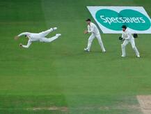 एशेज सीरीज: स्मिथ ने डाइव लगाते हुए पकड़ा शानदार कैच, वीडियो वायरल