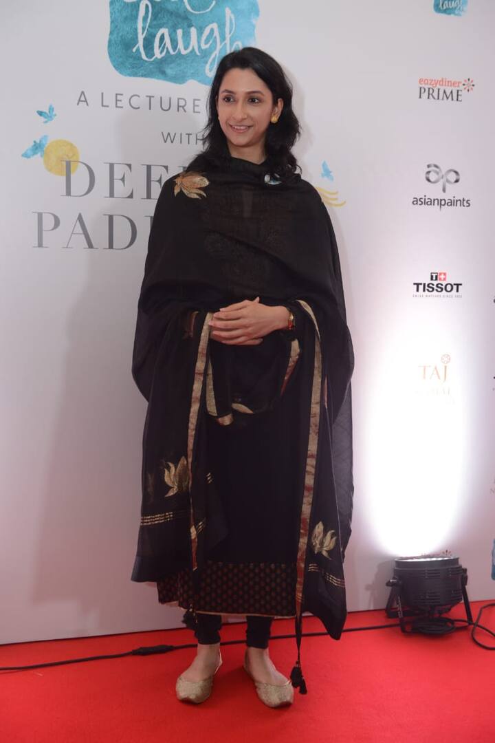 इसके साथ ही दीपिका की बहन अनीशा पादुकोण भी पूरे परिवार के साथ दिल्ली में हुए इस इवेंट में शामिल होने के लिए पहुंची. (Photo Credit: Manav Manglani)