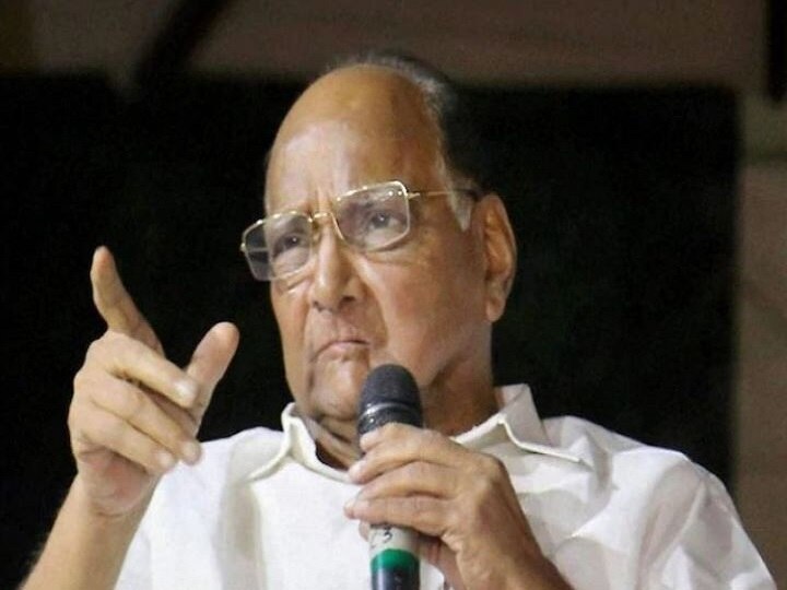 NCP chief Sharad Pawar says, cowards are leaving party NCP चीफ ने पार्टी छोड़ने वालों को बताया 'कायर', बोले- इन्हें जनता चुनाव में सबक सिखाएगी