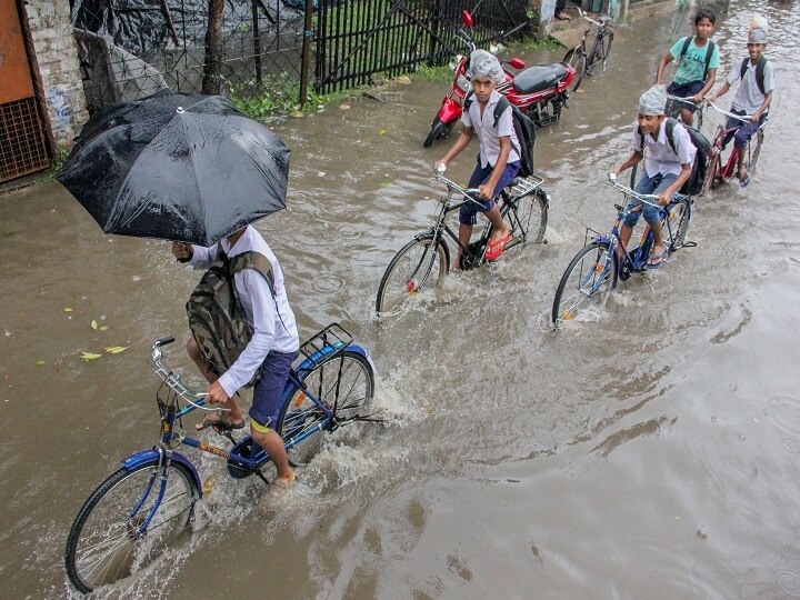 बाढ़ से मुश्किल हालात: राजस्थान, MP और UP के बाद बिहार के छपरा में भी बारिश और बाढ़ से हालात खराब