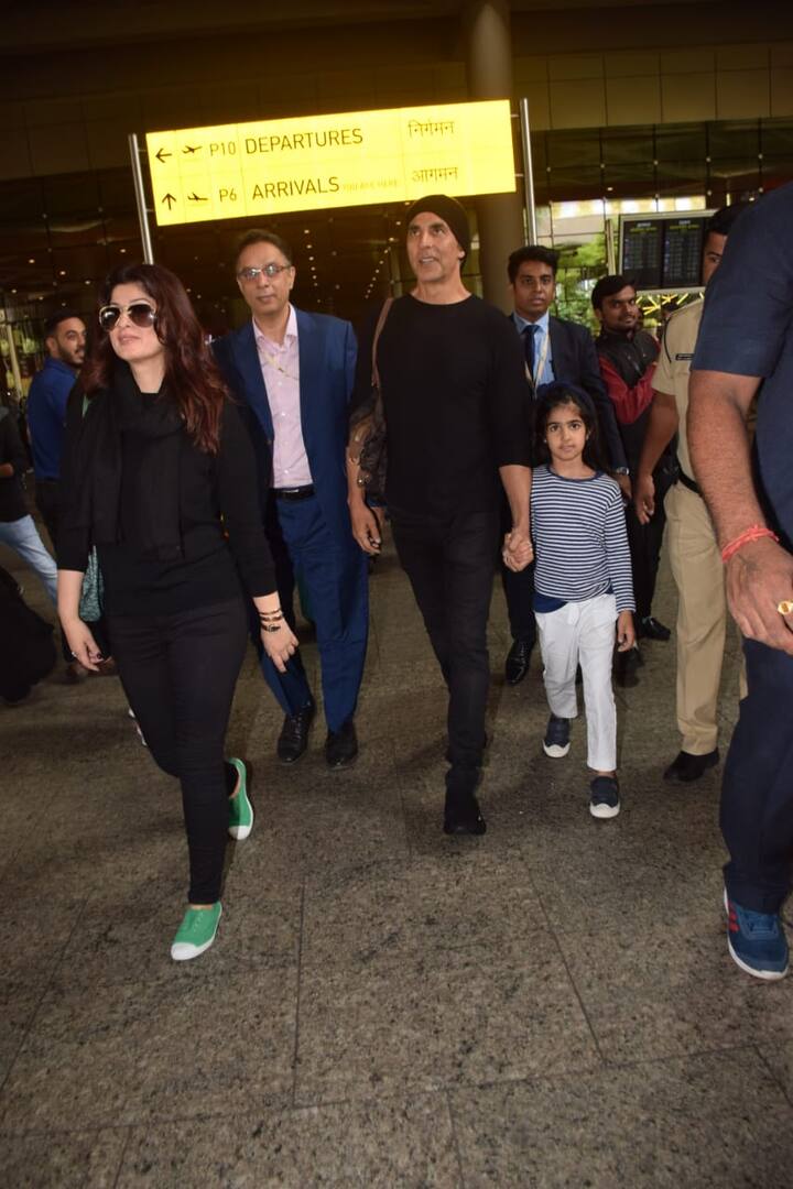 अब अक्षय कुमार रिलैक्स करने के लिए परिवार के साथ आज मुंबई से रवाना हो चुके हैं.,