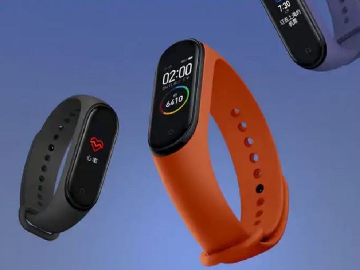 Xiaomi mi band 4 vs best sale samsung fit