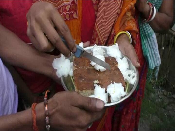 बिहार के इस गांव में मंदिर में स्थापित है पीएम मोदी की मूर्ति, ग्रामीणों ने शंखनाद कर मनाया जन्मदिन