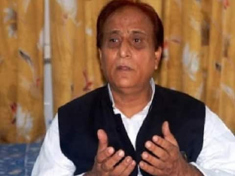 आजम खान के निर्वाचन को चुनौती देने के मामले पर हाईकोर्ट में सुनवाई आज, जयाप्रदा ने दाखिल की थी याचिका आजम खान के निर्वाचन को चुनौती देने के मामले पर हाईकोर्ट में सुनवाई आज, जयाप्रदा ने दाखिल की थी याचिका