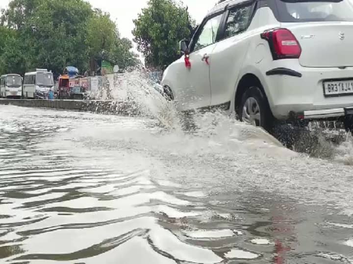 उत्तर बिहार में कई घंटे हुई बारिश से आम जन-जीवन प्रभावित, दरभंगा मेडिकल कॉलेज झील में तब्दील