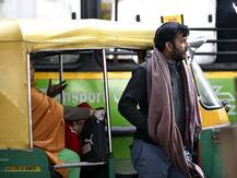 महंगे चालान के खिलाफ दिल्ली-एनसीआर में ट्रांसपोर्टर यूनियन का चक्का जाम, लोग परेशान