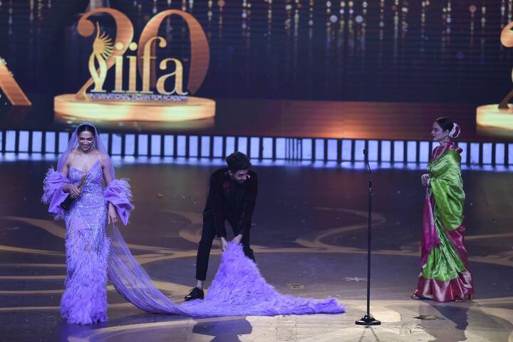 वहीं दीपिका को भी फिल्म चेन्नई एक्सप्रेस के लिए स्पेशल अवॉर्ड मिला.