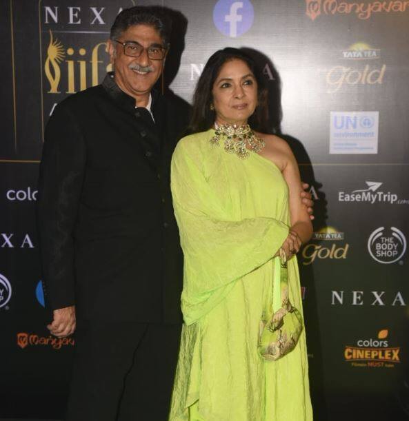 आपको बता दें कि नीना गुप्ता की उम्र 60 साल की उम्र में उनके