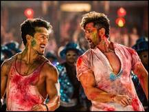 WAR का \'जय जय शिवशंकर\' हुआ रिलीज, दिखी ऋतिक और टाइगर की जुगलबंदी