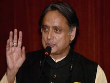 कांग्रेस नेता शशि थरूर ने मॉब लिंचिंग का जिक्र करते हुए पूछा, क्या यह हमारा भारत है?