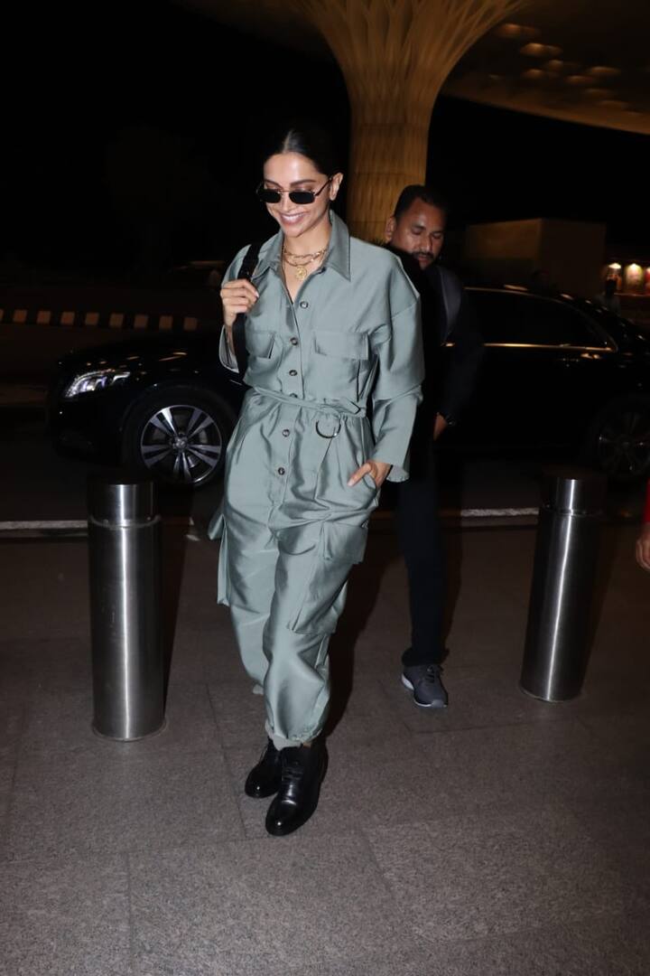 बता दें कि दीपिका प्रोफेशनल कमिटमेंट के चलते दुनिया भर में ट्रैवल करती रहती हैं. (Photo Credit: Manav Manglani)