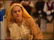 उम्र से बड़ा किरदार निभाने को लेकर हो रहे विरोध पर बोलीं तापसी- \'आमिर खान और अनुपम खेर से क्यों नहीं पूछा ये सवाल?\'