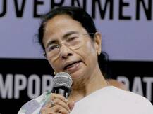 पश्चिम बंगाल में राजनीतिक बहस का मुद्दा बना NRC, ममता का दावा- अबतक 11 लोगों ने की आत्महत्या