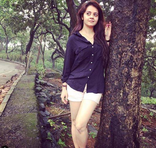 खबरों के मुताबिक इस बार बॉस में देबोलीना भट्टचार्या के साथ 'दिल से दिल तक के' सिद्धार्थ शुक्ला भी कंटेस्टेंट हो सकते हैं.